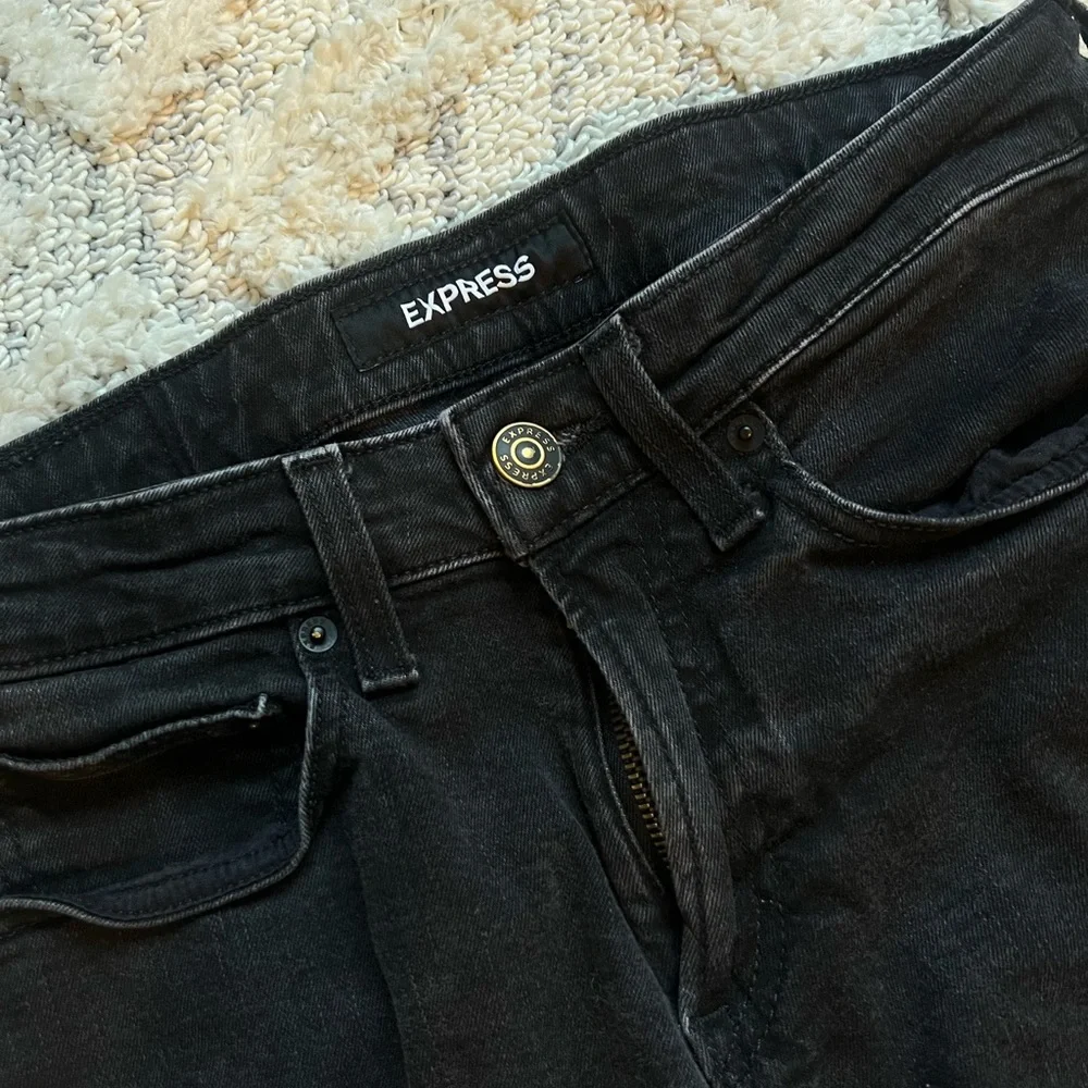 Men’s slim stretch EXPRESS jeans